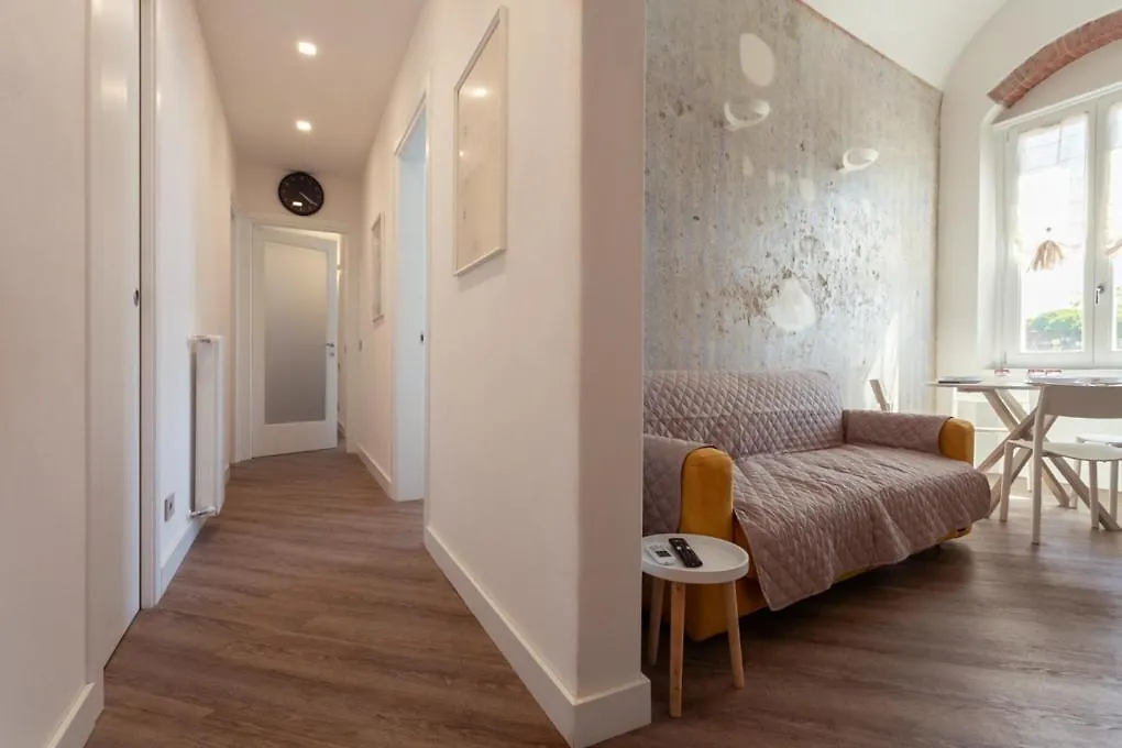 Innpisarentals - La Fortezza Apartment